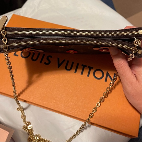 Louis Vuitton Double Zip Pochette Limited Edition Blooming Flowers Monogram - Picture 4 of 9